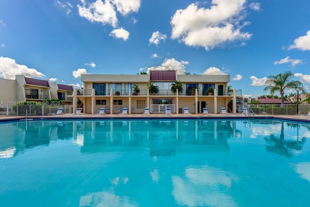 14036 SW 90th Avenue 201AA, Miami, FL 33176