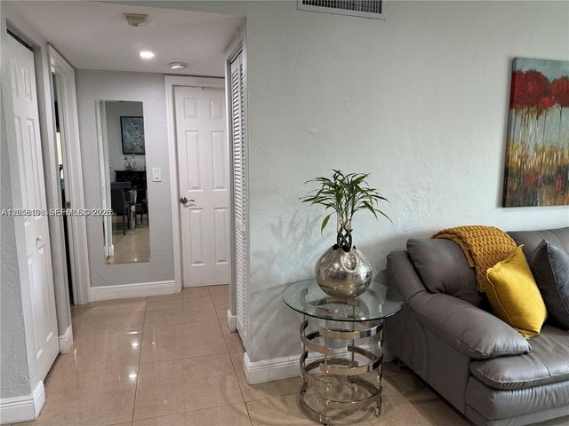 14036 SW 90th Avenue 201AA, Miami, FL 33176
