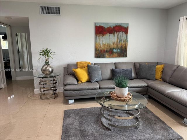 14036 SW 90th Avenue 201AA, Miami, FL 33176