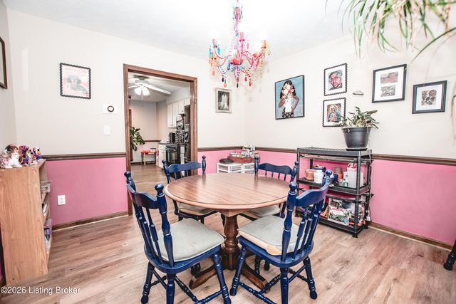 2801 Lexham Rd, Louisville, KY 40220