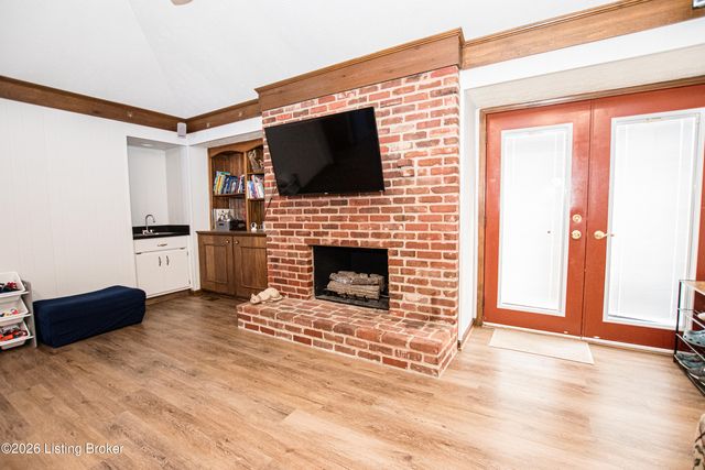 2801 Lexham Rd, Louisville, KY 40220