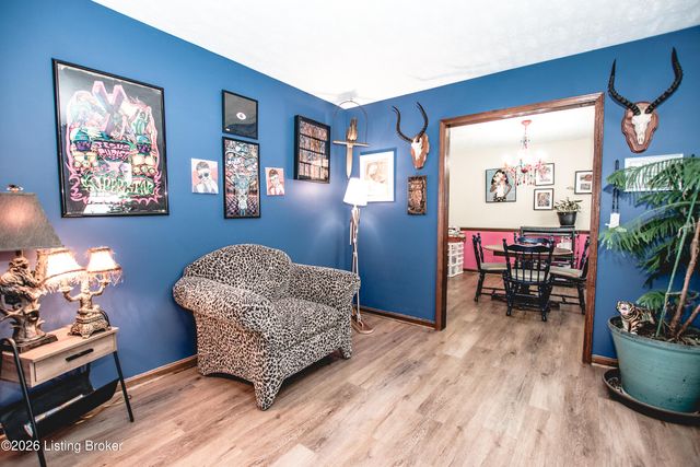 2801 Lexham Rd, Louisville, KY 40220