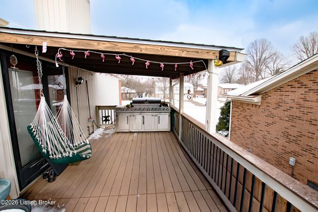 2801 Lexham Rd, Louisville, KY 40220