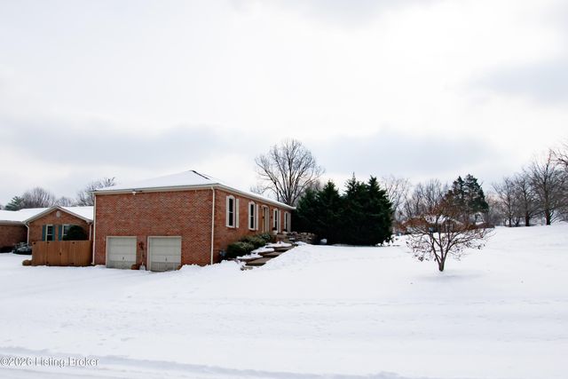 2801 Lexham Rd, Louisville, KY 40220