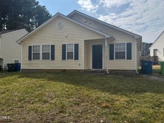 2825 Midway Park Court, Raleigh, NC 27610