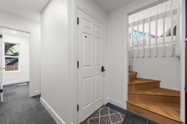 2308 Cypress PT E, Austin, TX 78746