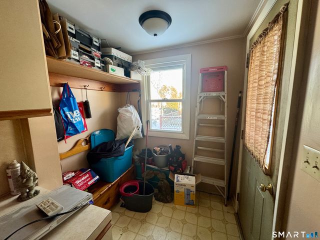 15 Warren Street, New London, CT 06320