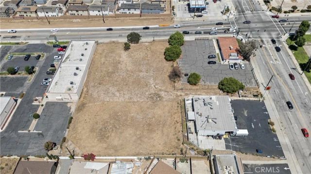 3553 E Highland, Highland, CA 92346
