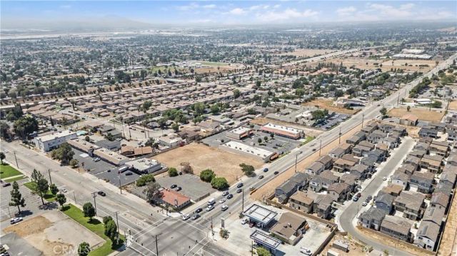 3553 E Highland, Highland, CA 92346