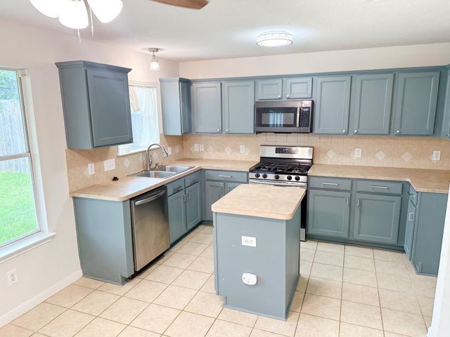 4027 Falvel Cove Drive, Spring, TX 77388