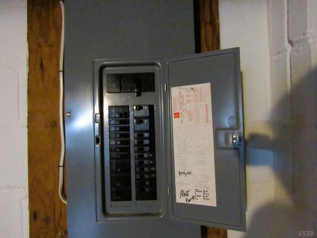 144 Maple Lane, Amherst, VA 24521