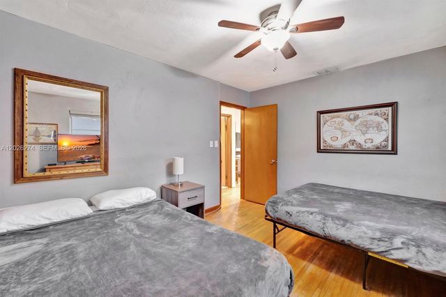 45 SE 14th St, Dania Beach, FL 33004