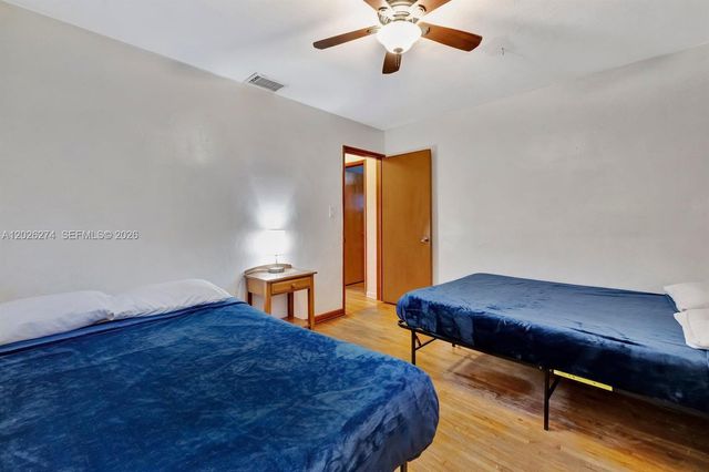 45 SE 14th St, Dania Beach, FL 33004