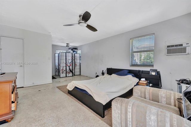 45 SE 14th St, Dania Beach, FL 33004