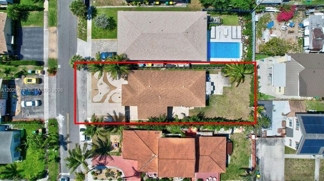 45 SE 14th St, Dania Beach, FL 33004