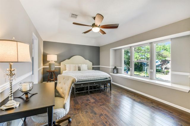 7054 River Garden Drive, Houston, TX 77095