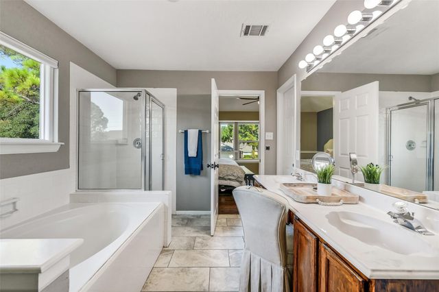 7054 River Garden Drive, Houston, TX 77095