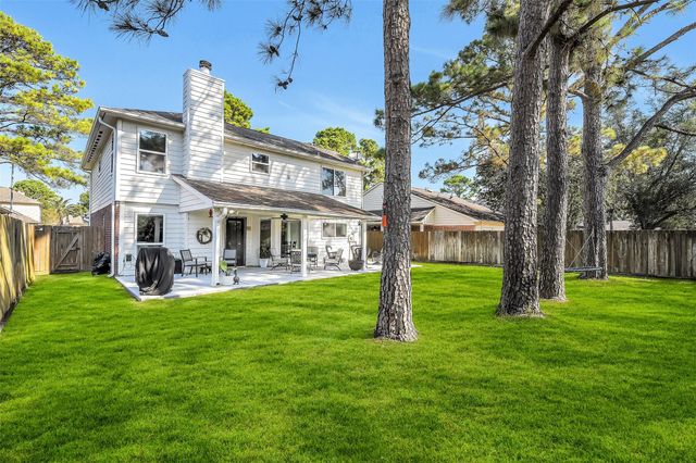 7054 River Garden Drive, Houston, TX 77095