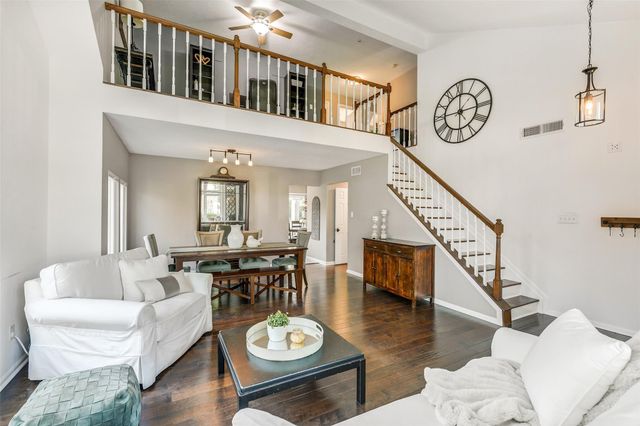 7054 River Garden Drive, Houston, TX 77095