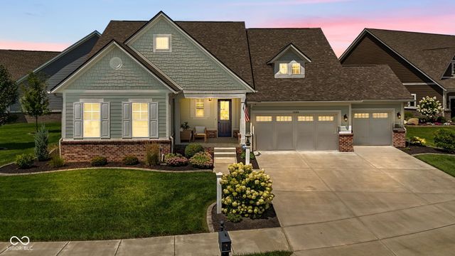 15120 Mooring Circle E, Carmel, IN 46033