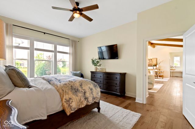 15120 Mooring Circle E, Carmel, IN 46033