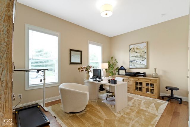 15120 Mooring Circle E, Carmel, IN 46033