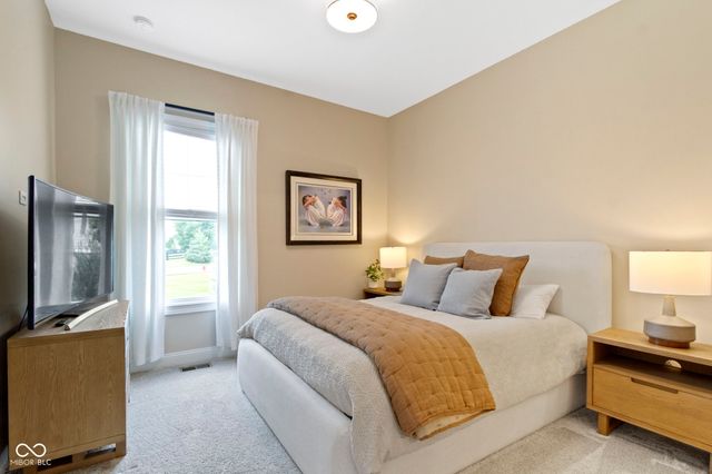 15120 Mooring Circle E, Carmel, IN 46033