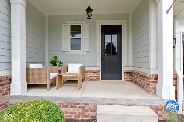 15120 Mooring Circle E, Carmel, IN 46033