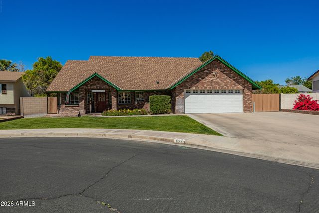 628 W CAMINO Circle, Mesa, AZ 85201