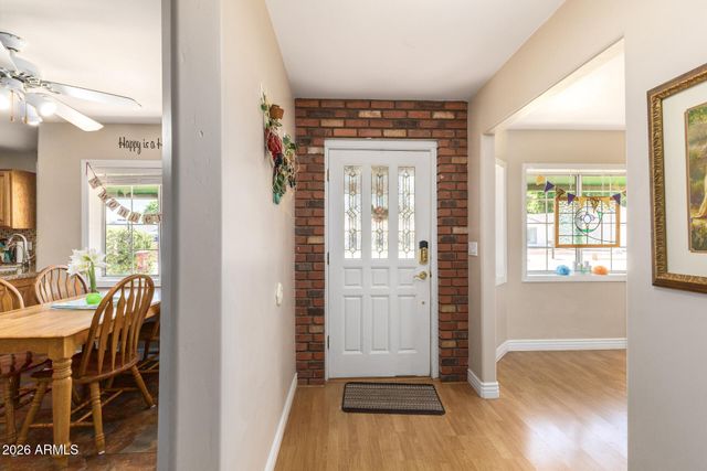 628 W CAMINO Circle, Mesa, AZ 85201