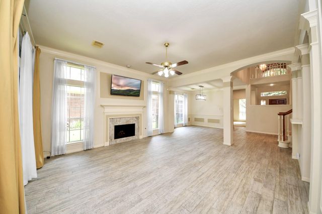 1123 Spinnaker Way, Sugar Land, TX 77498