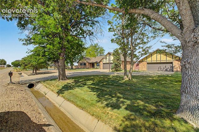 1194 39th Lane, Pueblo, CO 81006