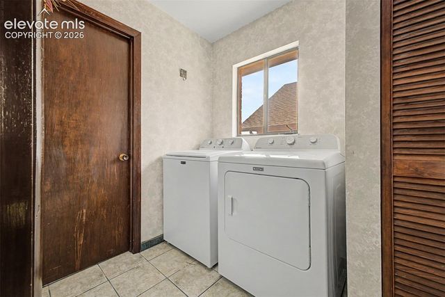 1194 39th Lane, Pueblo, CO 81006