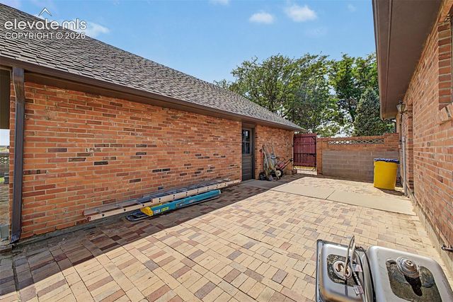 1194 39th Lane, Pueblo, CO 81006