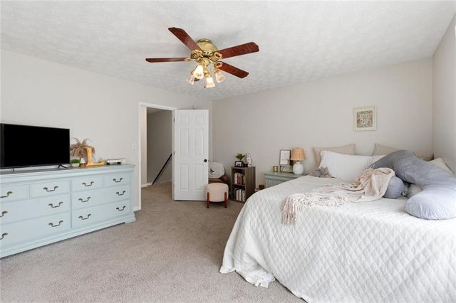 1070 Travelers Trail NW, Kennesaw, GA 30144