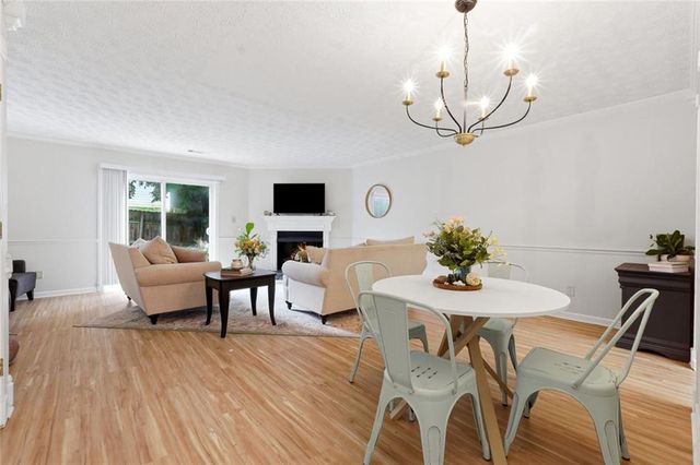 1070 Travelers Trail NW, Kennesaw, GA 30144