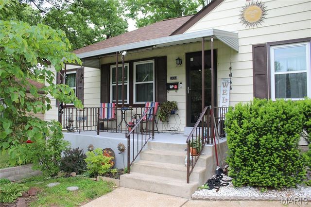 3430 Eastridge Lane, St Ann, MO 63074