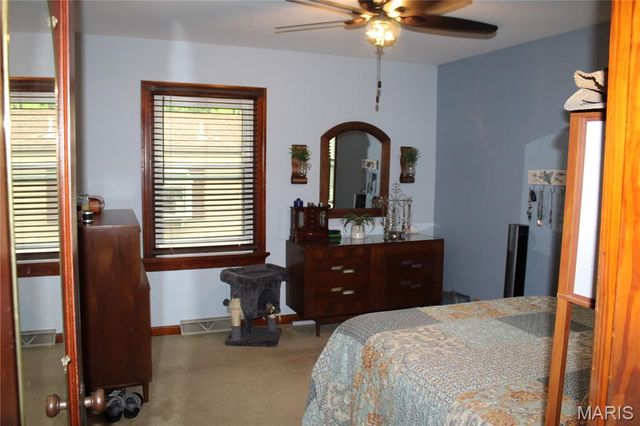 3430 Eastridge Lane, St Ann, MO 63074