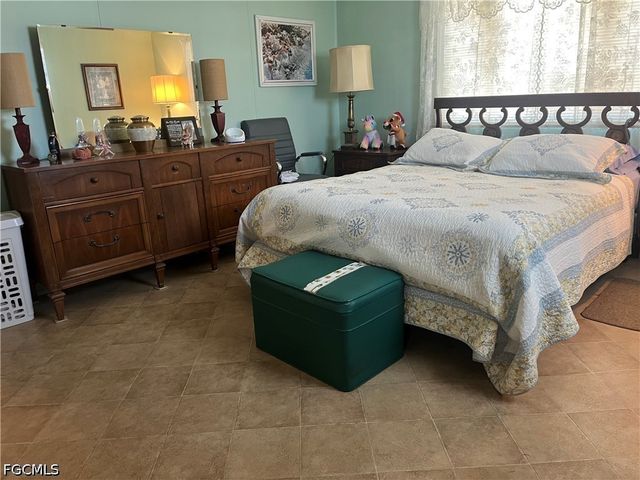 3159 Pluto CIR, North Fort Myers, FL 33903