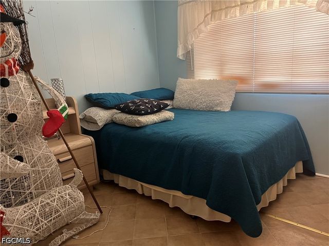3159 Pluto CIR, North Fort Myers, FL 33903