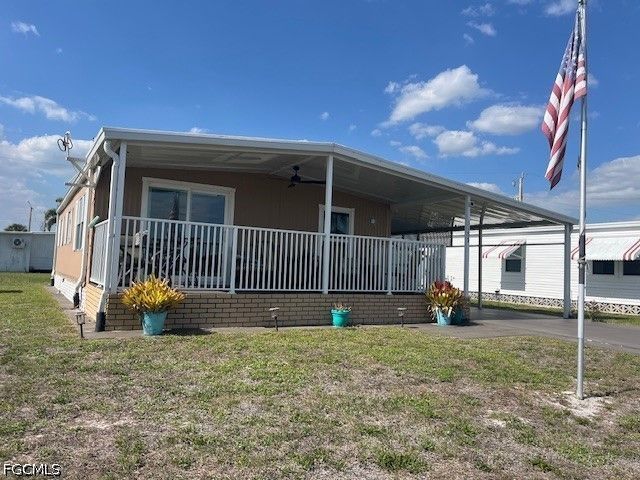 3159 Pluto CIR, North Fort Myers, FL 33903