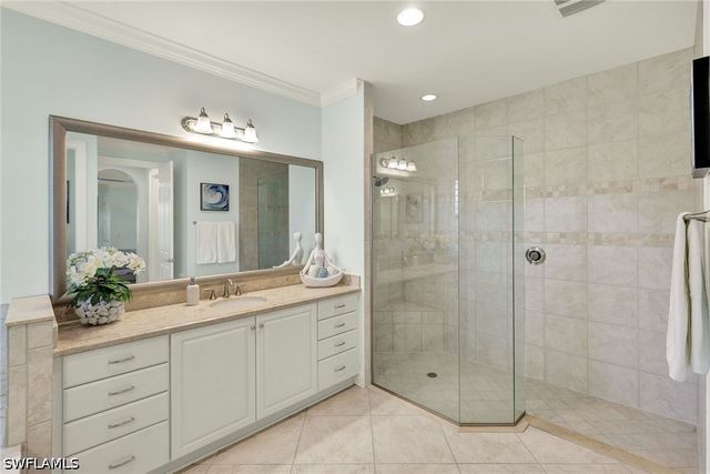 4560 Colony Villas DR 1701, Bonita Springs, FL 34134
