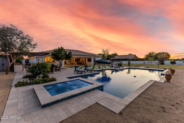 23000 E MCCOWAN Court, Queen Creek, AZ 85142