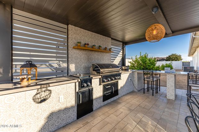 23000 E MCCOWAN Court, Queen Creek, AZ 85142