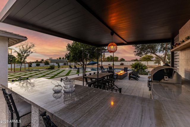 23000 E MCCOWAN Court, Queen Creek, AZ 85142