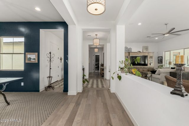 23000 E MCCOWAN Court, Queen Creek, AZ 85142