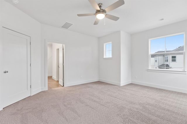 1531 N Red Bud LN 28, Round Rock, TX 78665