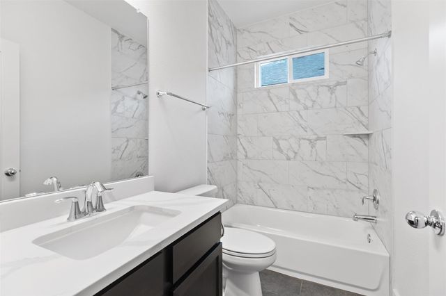 1531 N Red Bud LN 28, Round Rock, TX 78665