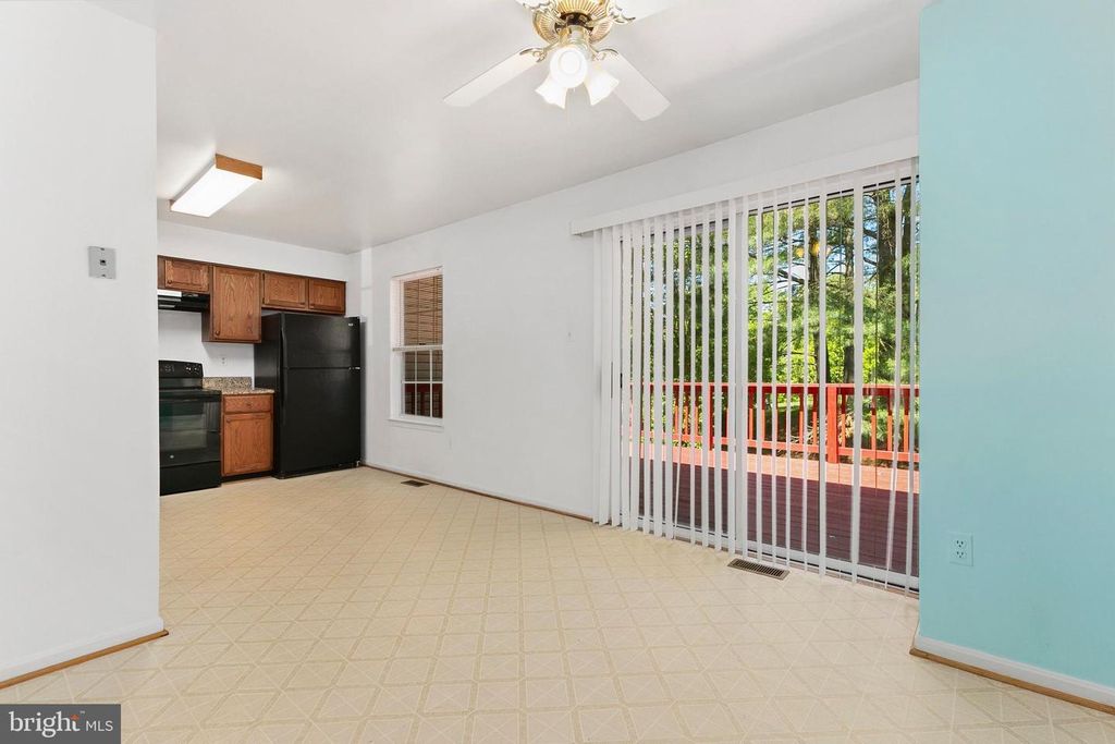 Image 11 of property listing at 4663 HALLOWED STRM, Ellicott City, MD 21042