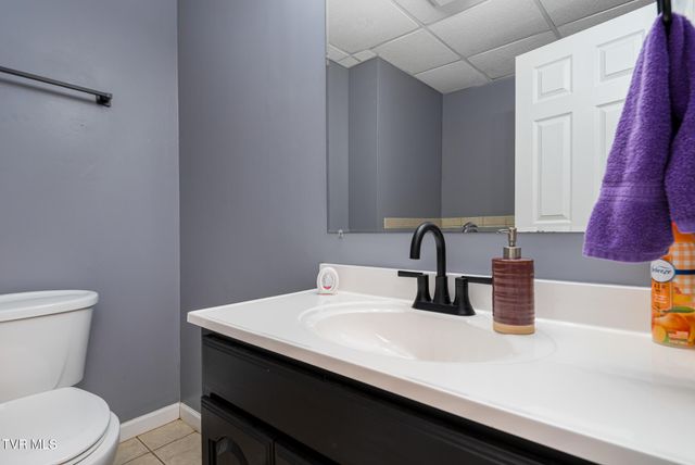 317 Chestnut Grove Church Road, Jonesborough, TN 37659